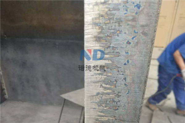 老用户定制的60钢板废钢破碎机 老用户定制的60钢板废钢破碎机